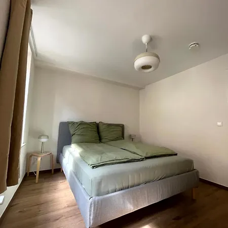 1- Zimmerappartment *